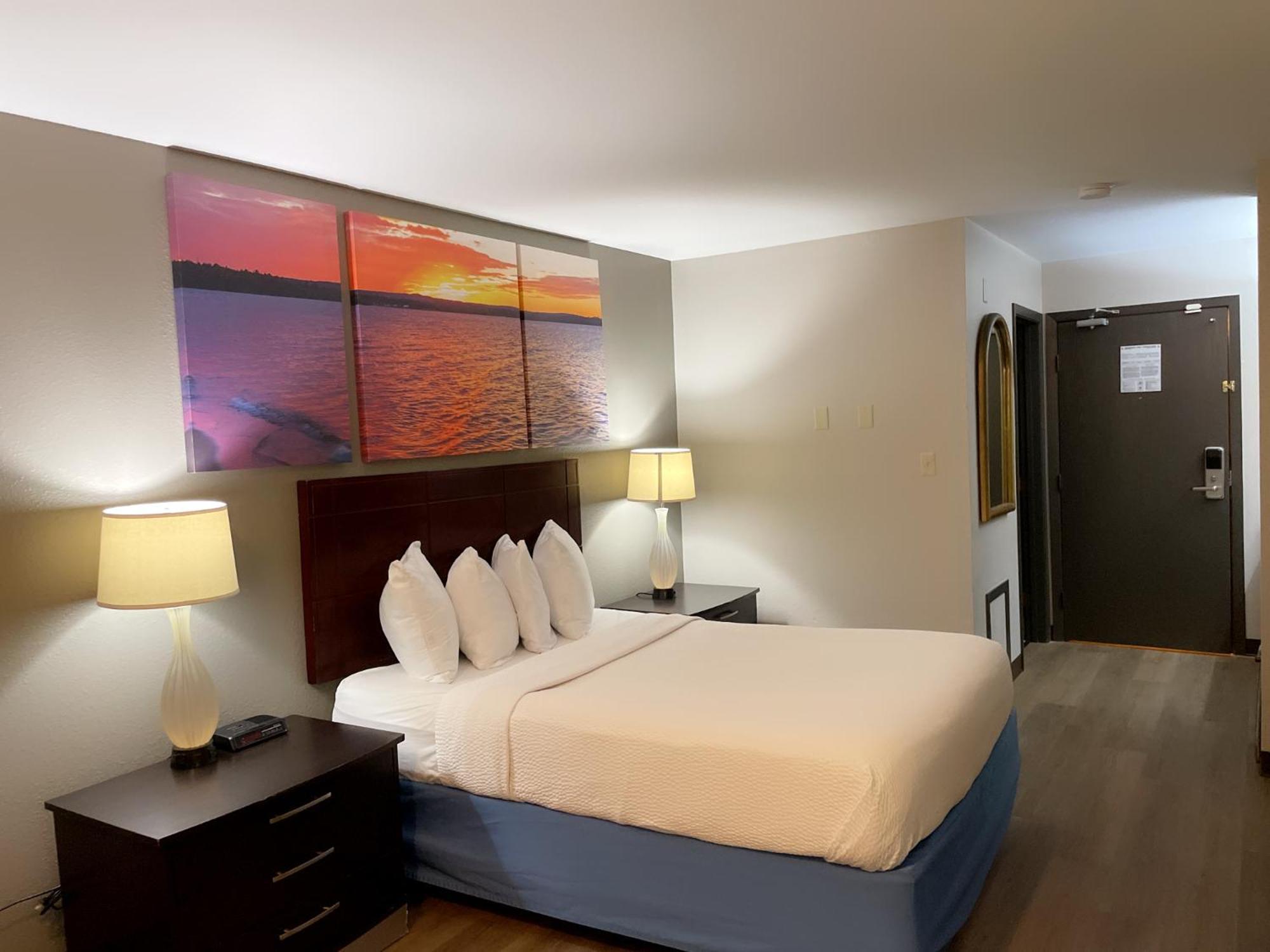 Days Inn & Suites By Wyndham Stevens Point Eksteriør billede