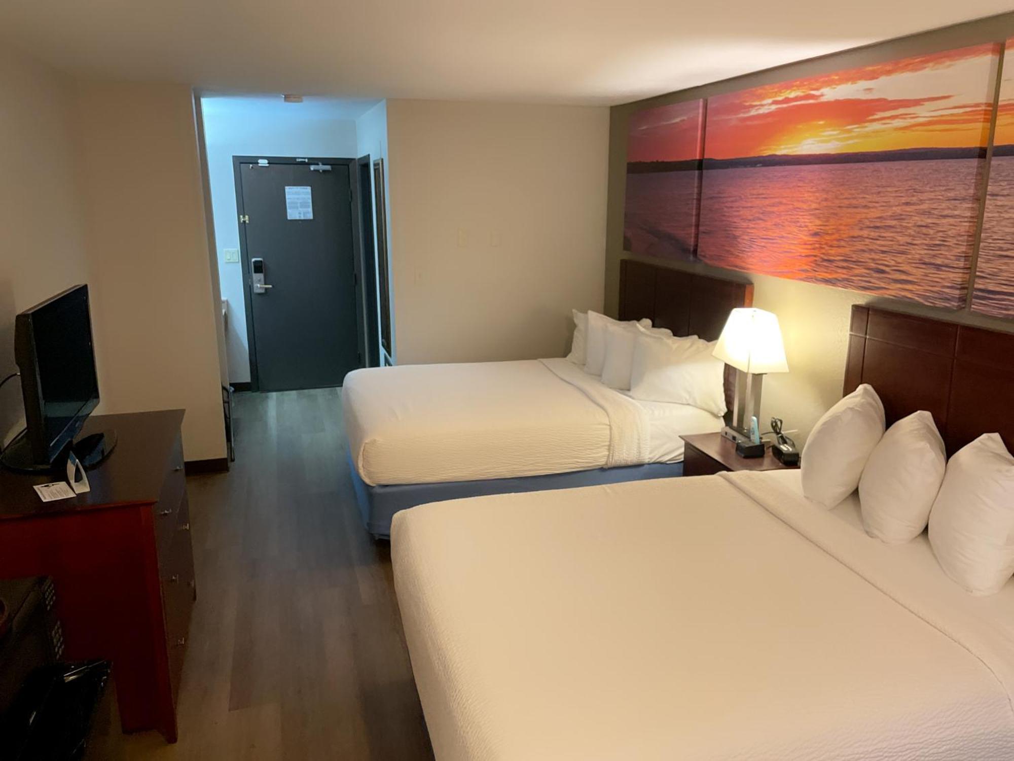 Days Inn & Suites By Wyndham Stevens Point Eksteriør billede